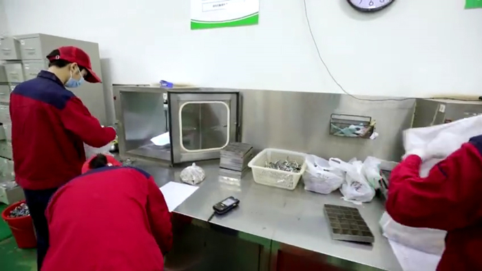 便民服務丨數字化賦能 中藥代煎走上快車道.00_00_59_06.Still001_副本-700.jpg 便民服務丨數字化賦能 中藥代煎走上快車道.00_00_59_06.Still001_副本-700.jpg