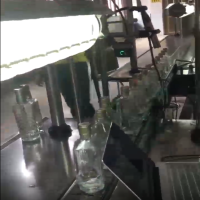 工業讀碼器讀取瀘州老窖酒蓋激光雕刻二維碼案例