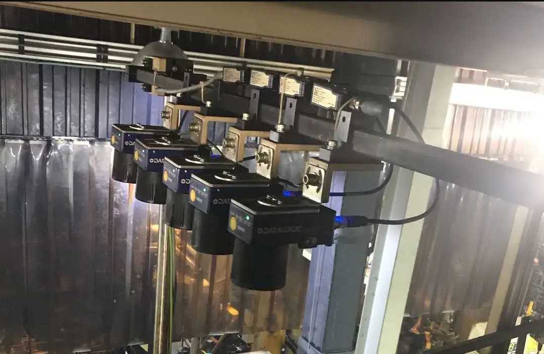 Datalogic得利捷Matrix 410N讀碼器，高效檢測汽車部件